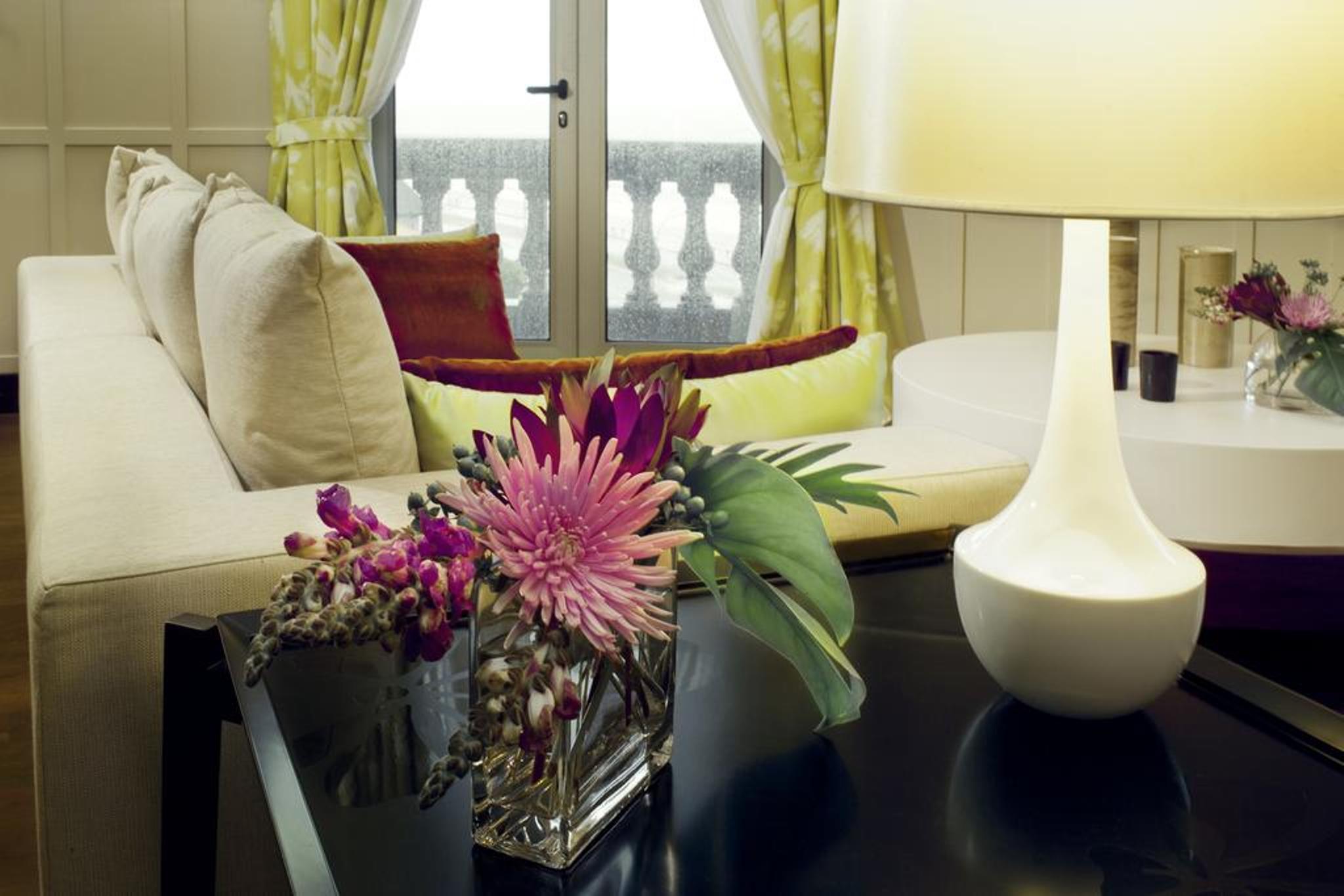 Sofitel Montevideo Casino Carrasco & Spa Bagian luar foto A room at the Mandarin Oriental, Munich