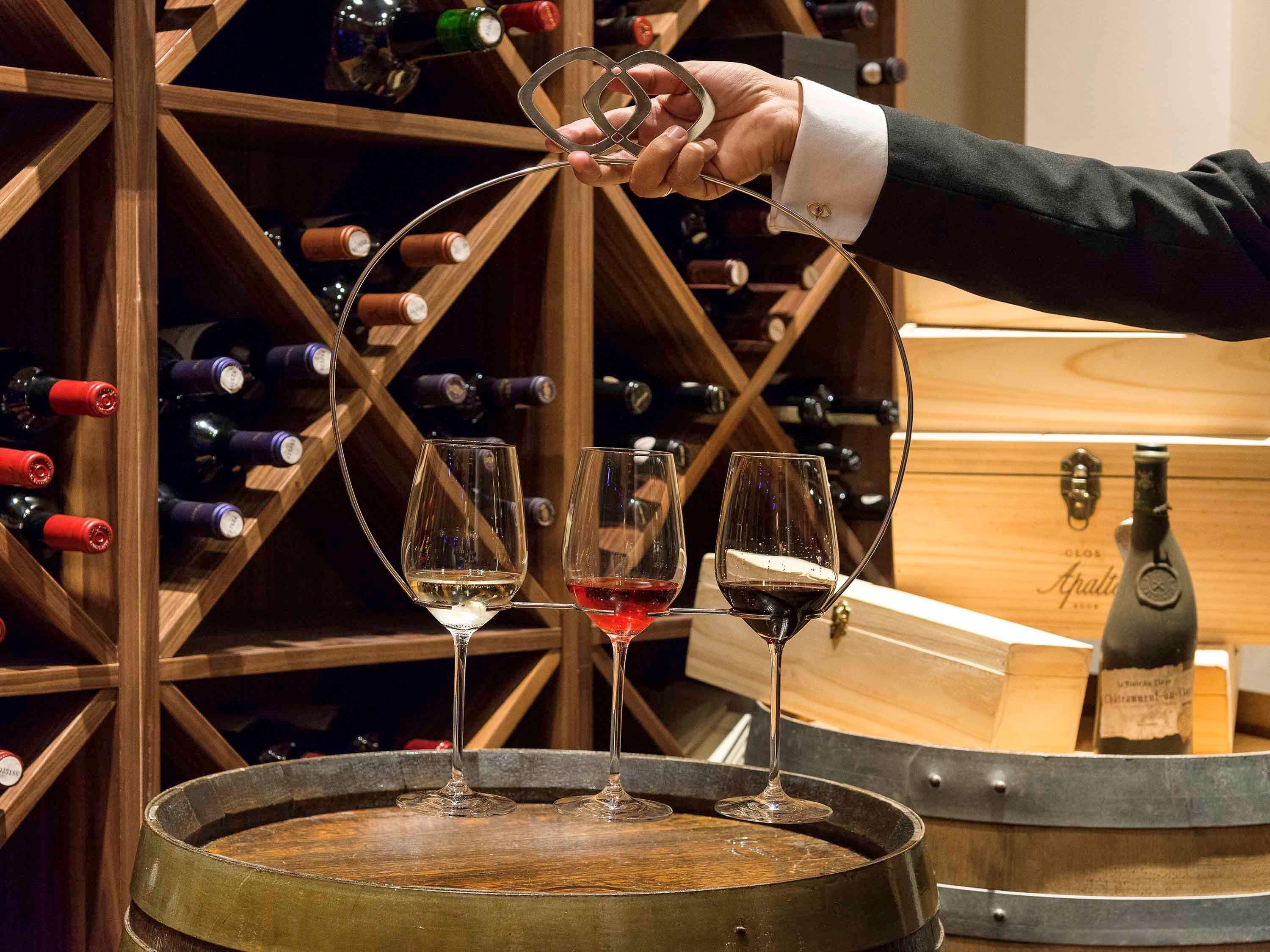 Sofitel Montevideo Casino Carrasco & Spa Bagian luar foto Wine tasting