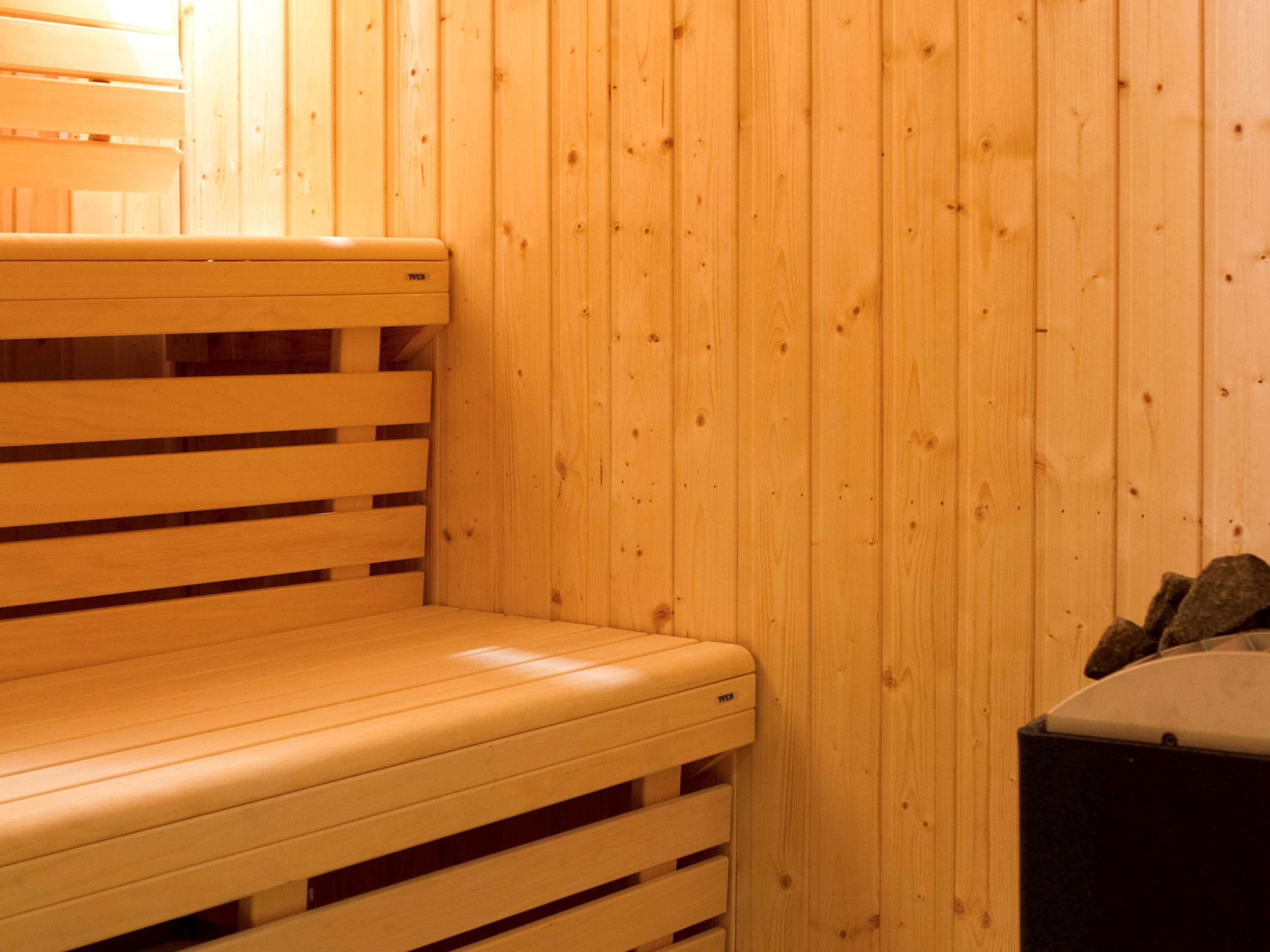 Sofitel Montevideo Casino Carrasco & Spa Bagian luar foto A modern Finnish sauna